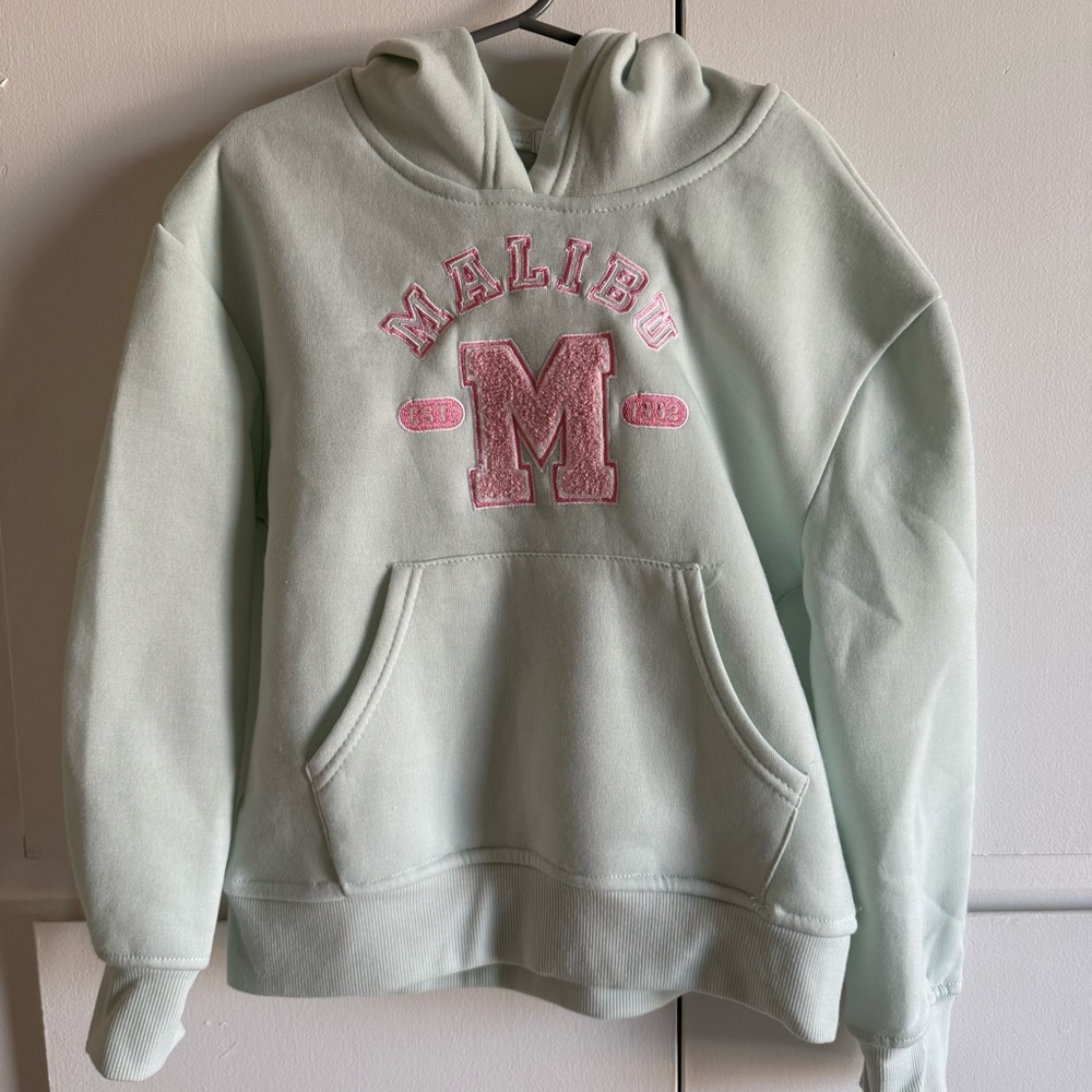 NEW Malibu Hoodie Girls Sz S - Sparkle and Fun